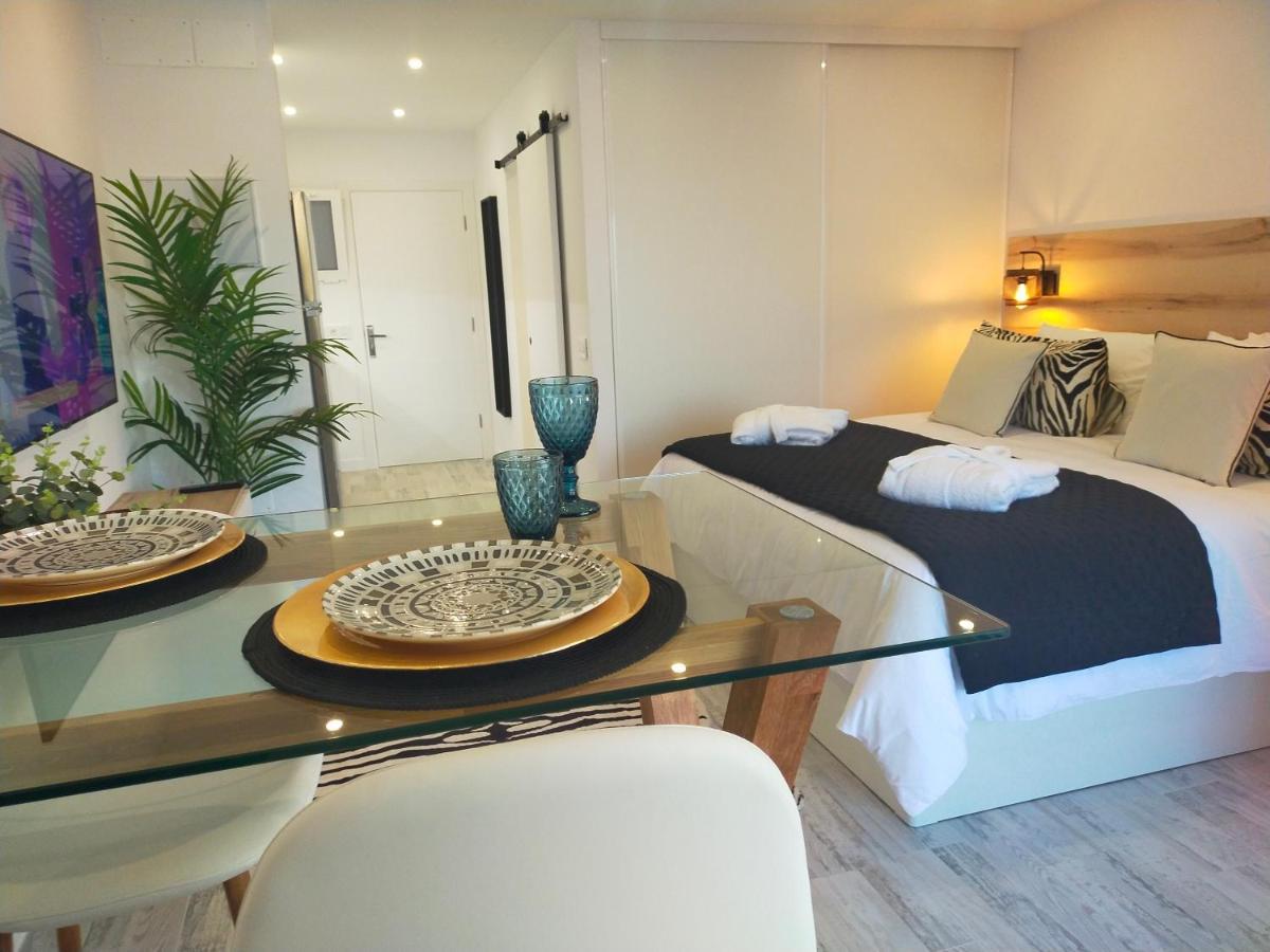 Playa Monis 2 Apartment อิคอดเดลอสวินอส ภายนอก รูปภาพ