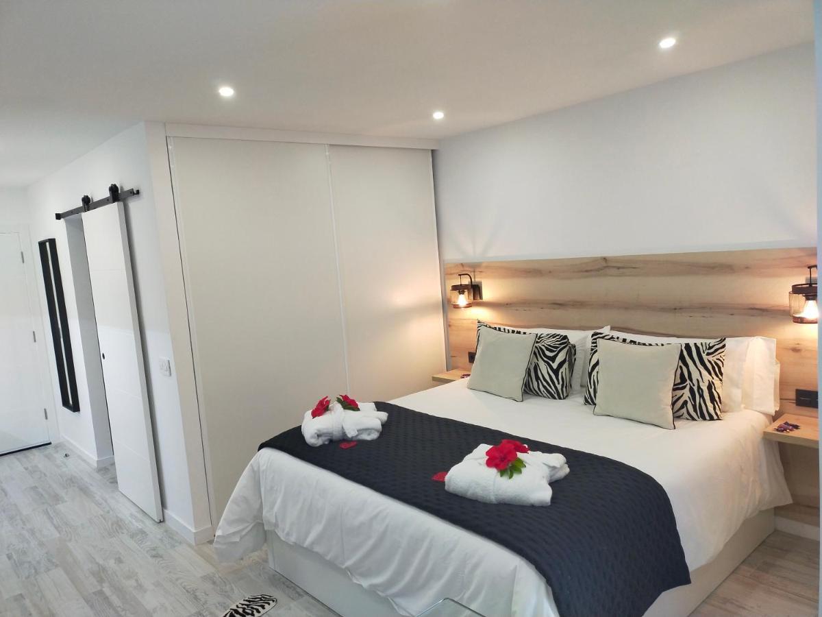 Playa Monis 2 Apartment อิคอดเดลอสวินอส ภายนอก รูปภาพ