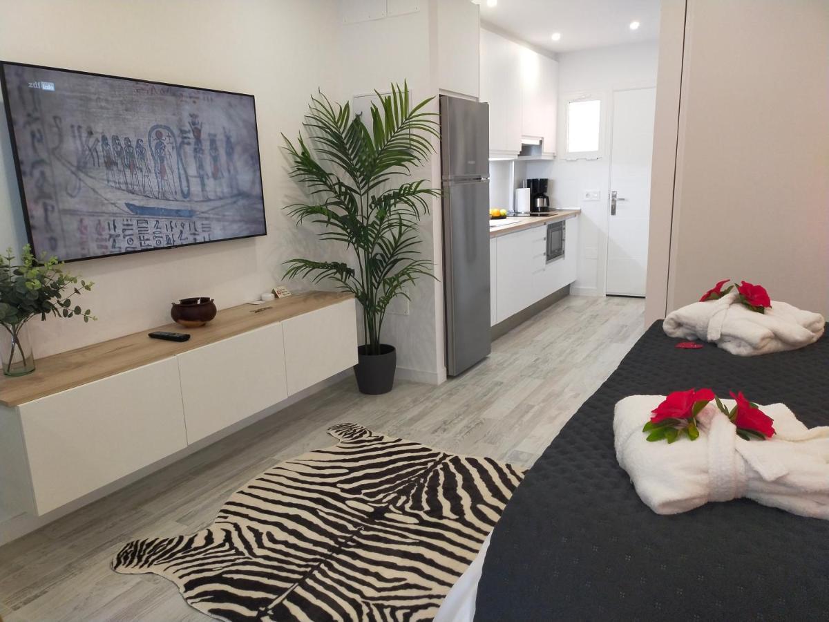 Playa Monis 2 Apartment อิคอดเดลอสวินอส ภายนอก รูปภาพ