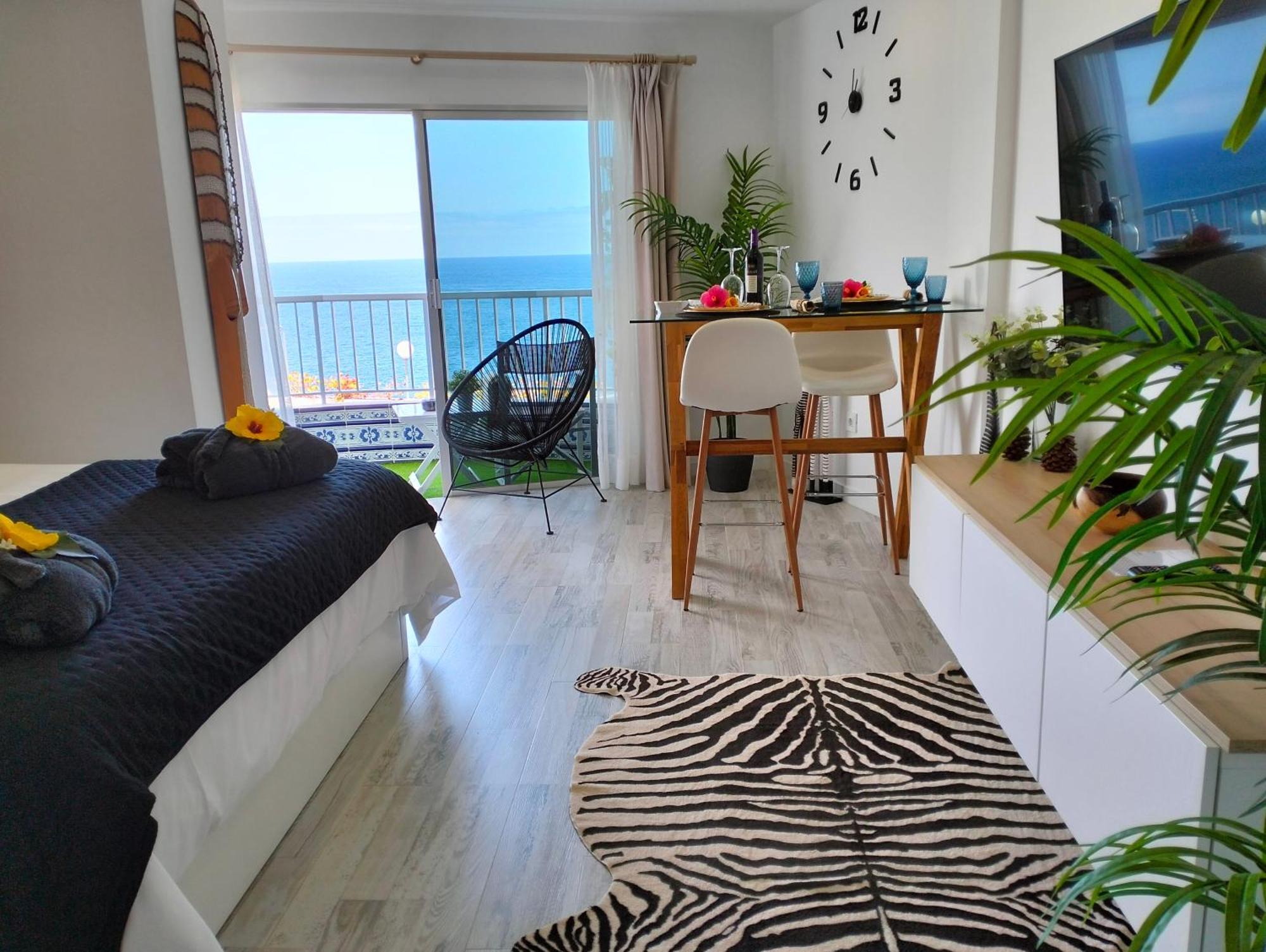 Playa Monis 2 Apartment อิคอดเดลอสวินอส ภายนอก รูปภาพ